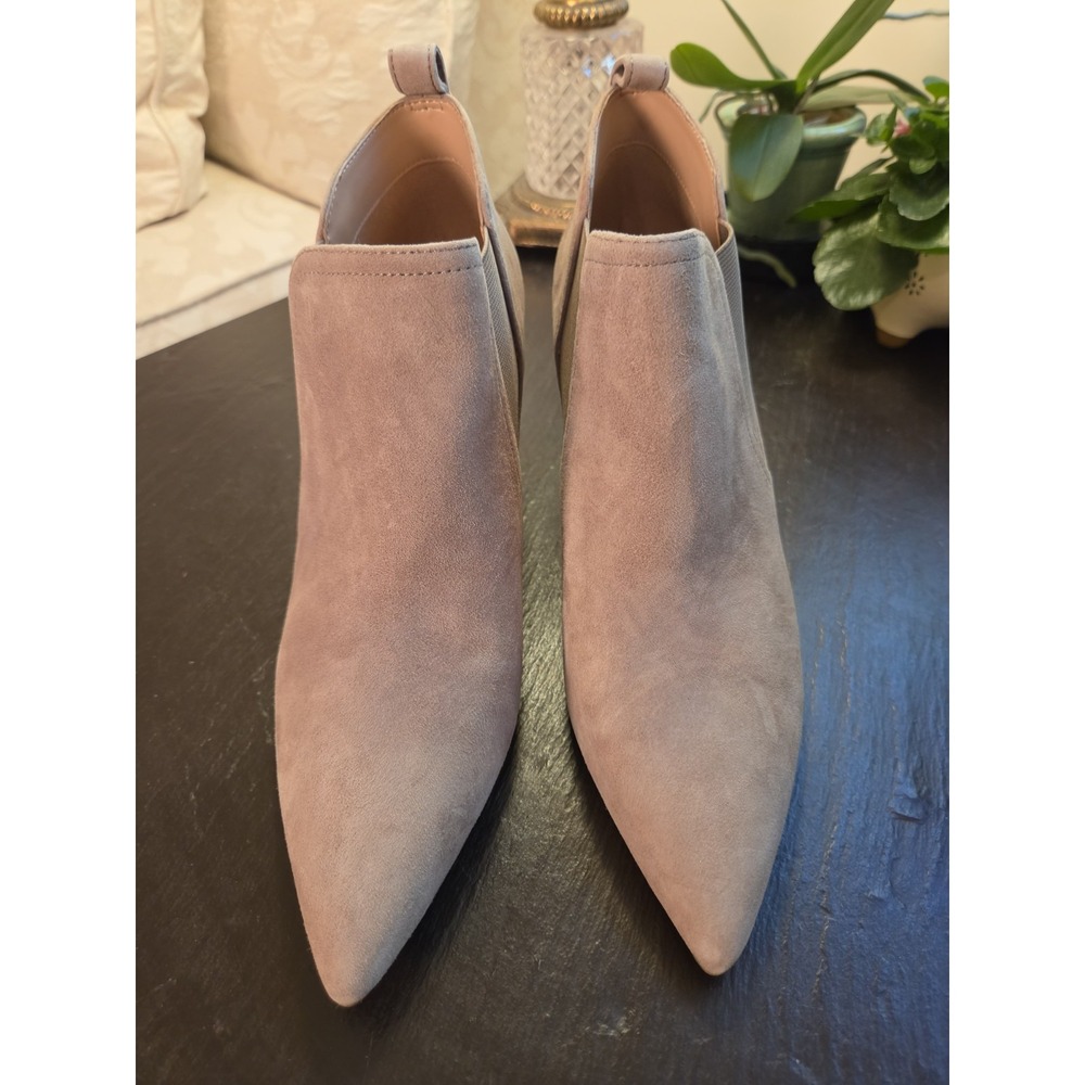 Cole Haan Wms Nell Suede  Pointed Chelsea Bootie Irish Coffee Tan Sz 8 NEW! $140 - Picture 3 of 11